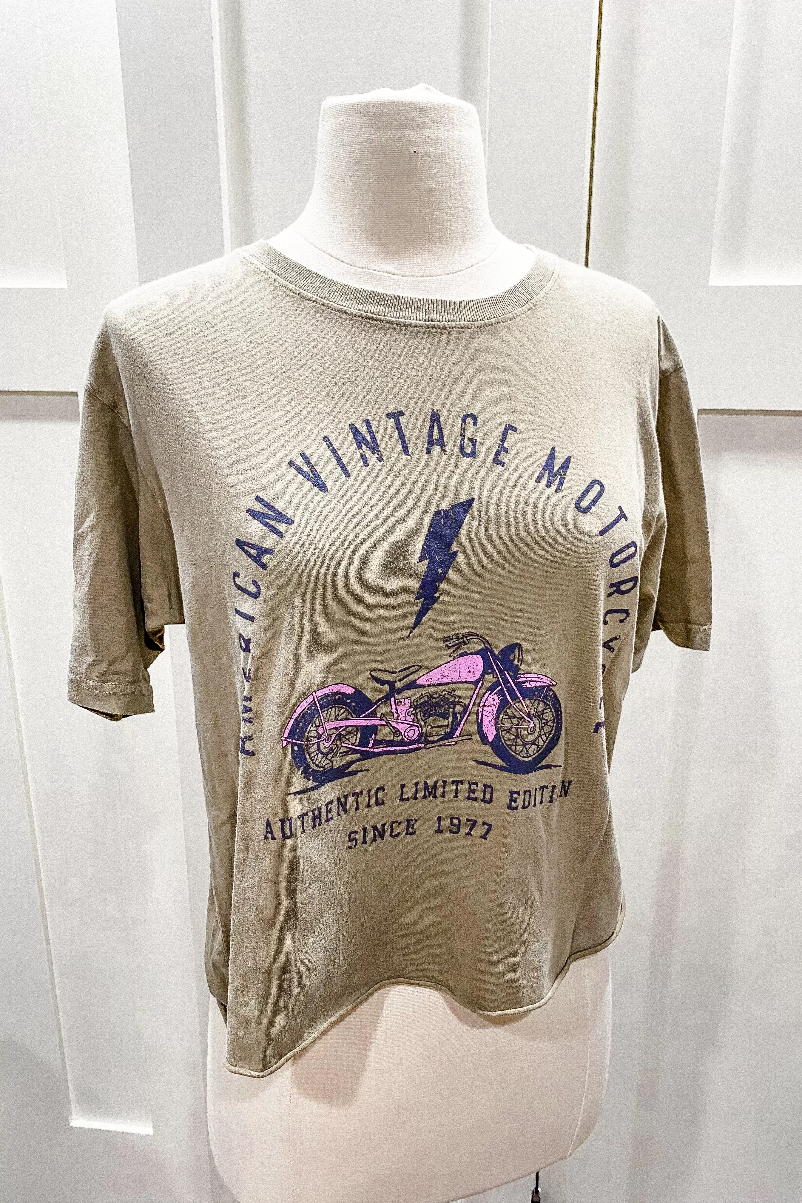 American Vintage Motorcycle Sage Cropped Tee