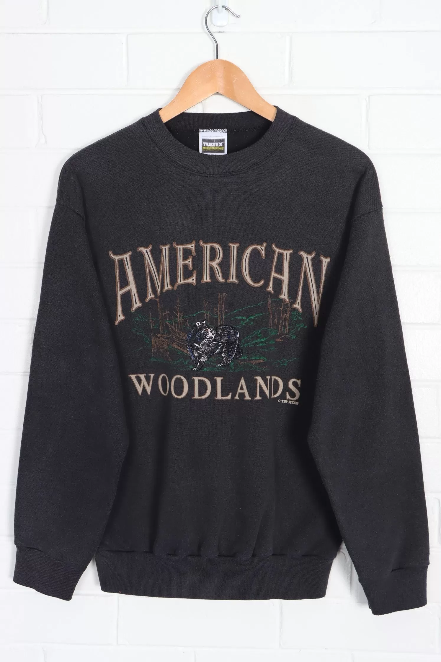 American Woodlands 1993 Black Bear Sweatshirt (M-L)