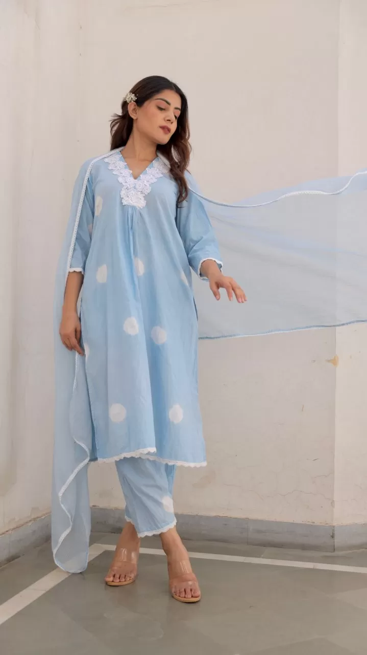 Blue Cotton Tie & Dye White Lace Straight Set with Doriya Dupatta