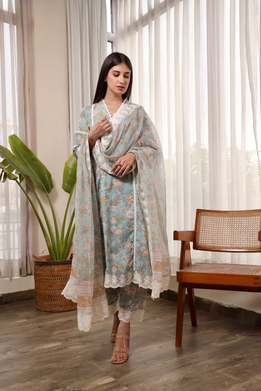 Grey flower jaal handblock cotton straight set